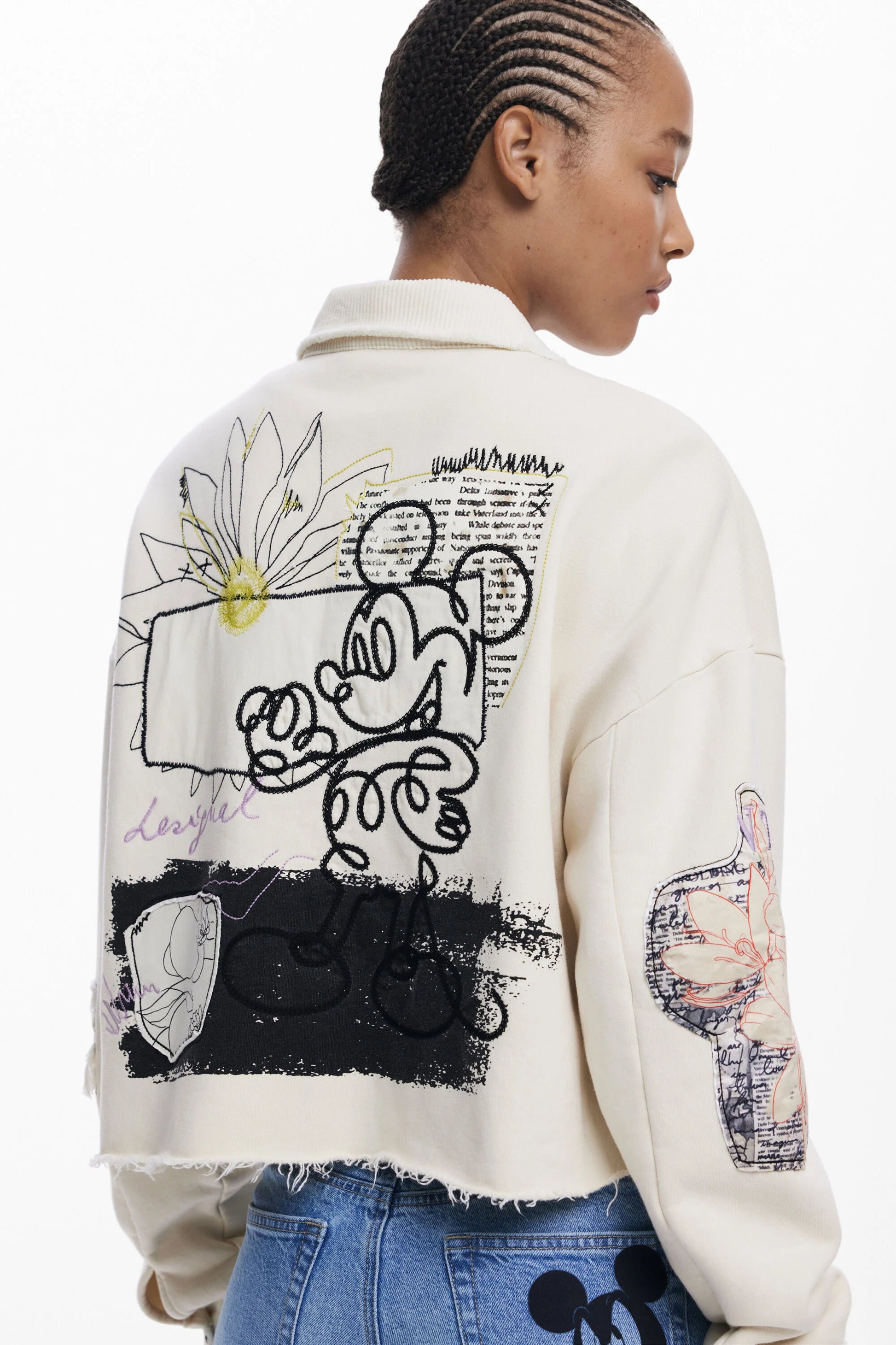 Chaqueta beige con parches