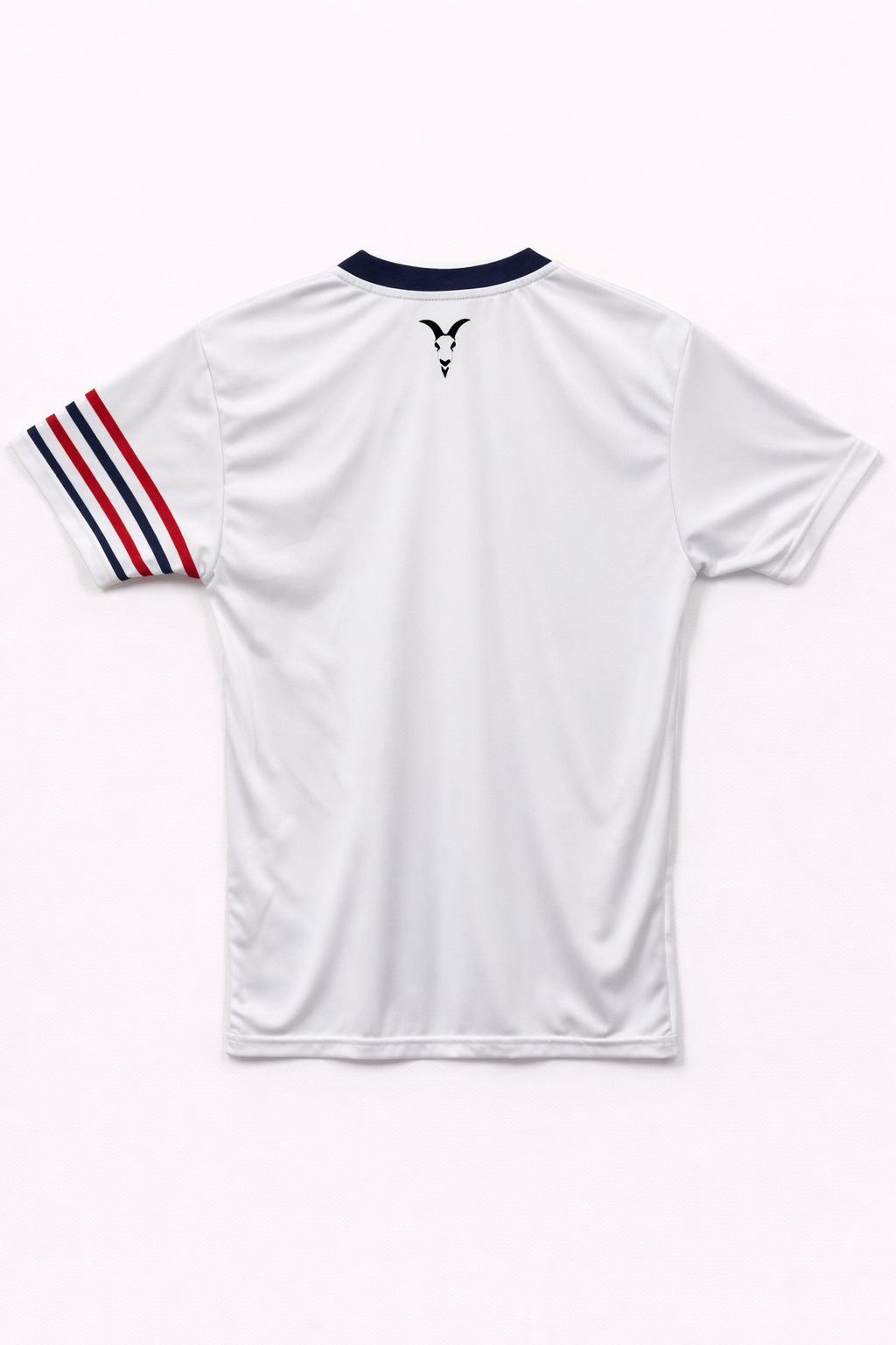 Playera Chivas Blanca con Manga Rayada CI155